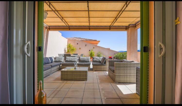 Chez Pasqua ! Appartement Spacieux Avec Terrasse 2 Chambres 6 Couchages En Rooftop LʼÎle-Rousse Exteriör bild